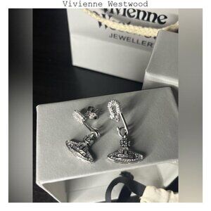 Vivienne Westwood gold Crystal stones earrings